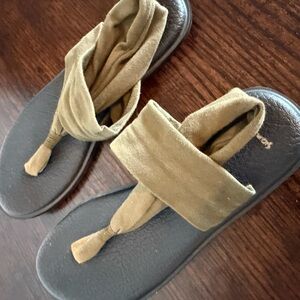 Sanuk Olive Sandals with Black Soles